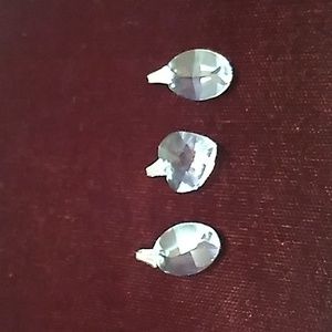 3 Swarovski Crystal Glass Pendants-New)